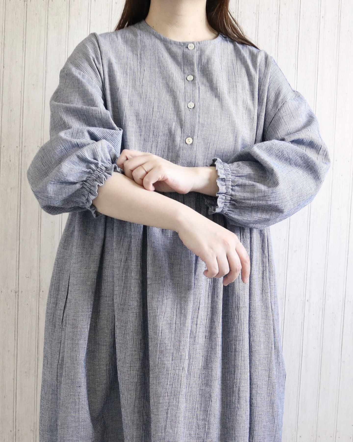 すずらんブラウス ／ エクリュ着用イメージ